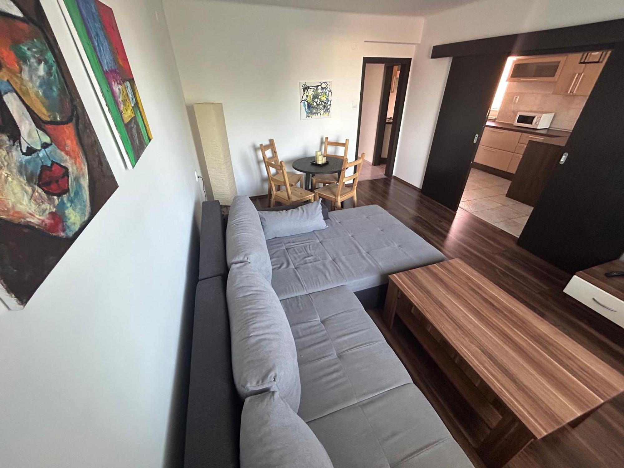 Dunajská Streda Apartman Rose מראה חיצוני תמונה